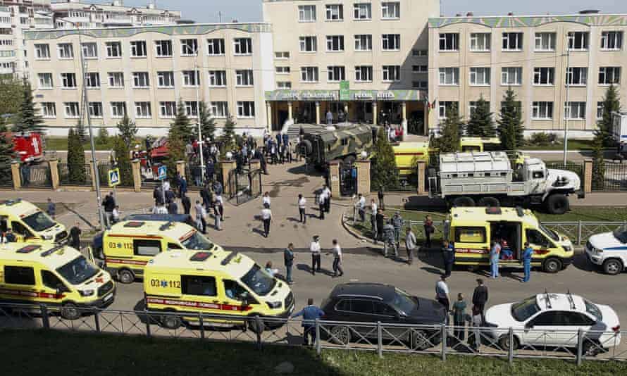 atac armat într-o școală din rusia - nouă morți și patru răniți
