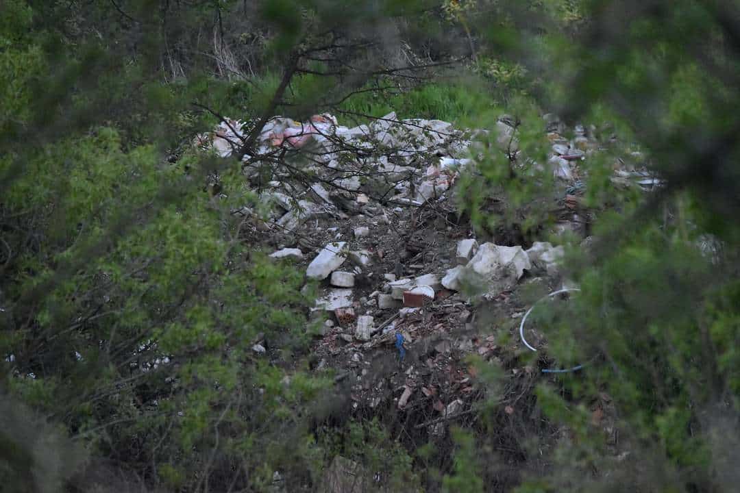 foto: un sibian plătește scump pentru că a aruncat deșeuri în oraș