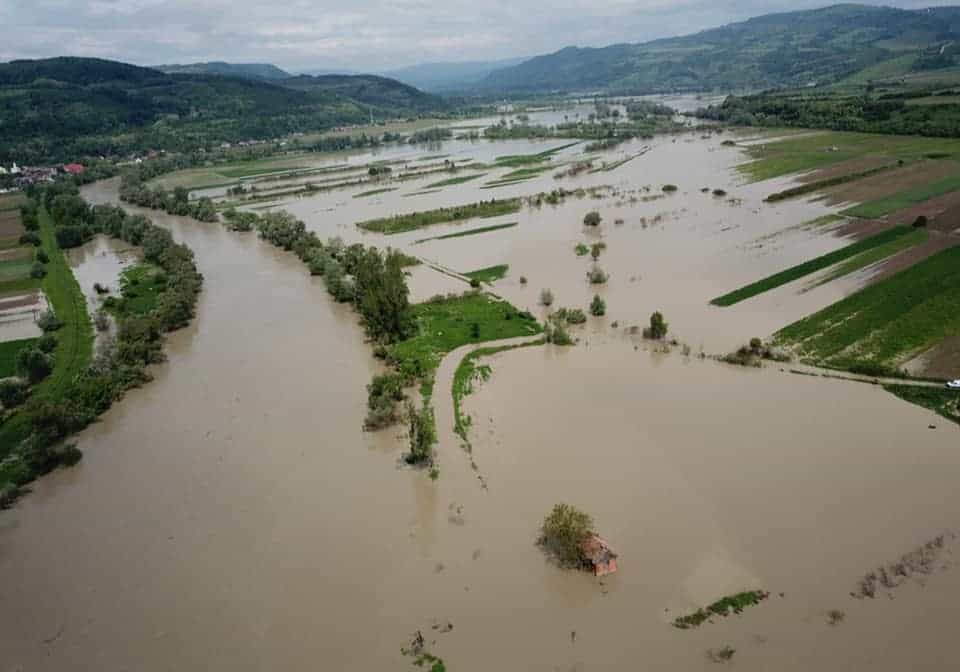 cod portocaliu de inundații pe mai multe râuri din sibiu și alte județe