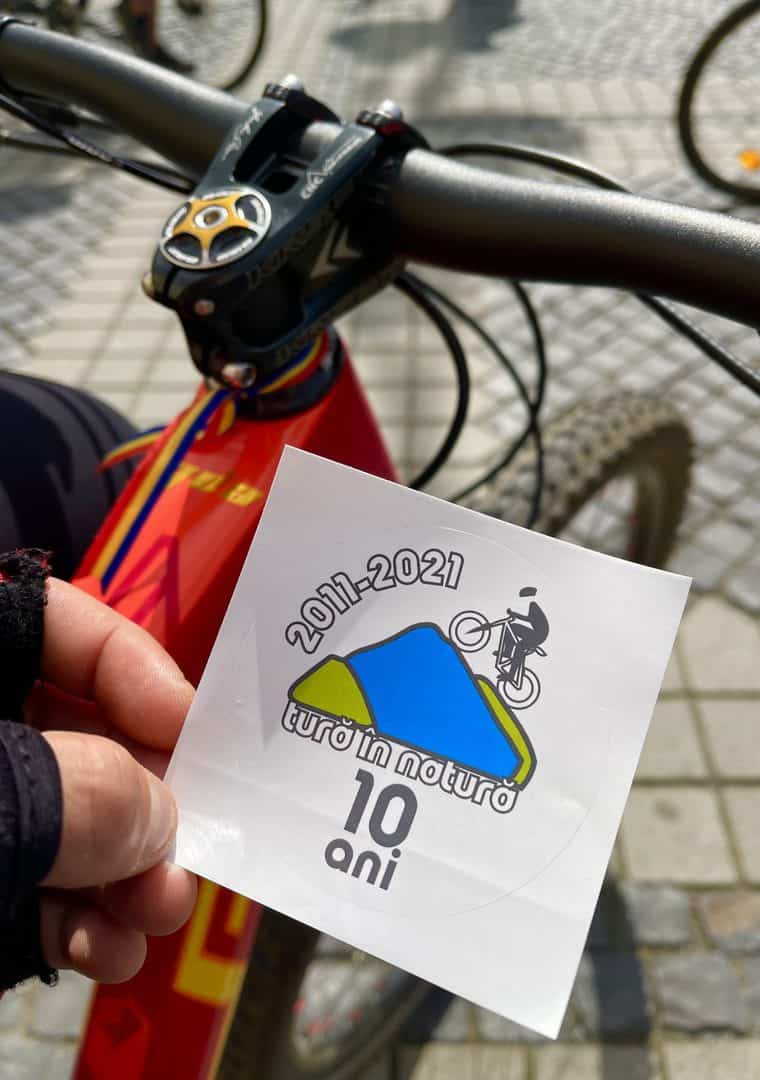 zece ani de ”tură în natură” celebrați printr-o plimbare cu bicicletele prin țara secașelor