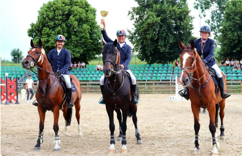 team bucur, performanță de excepție - sibienii au câștigat cupa româniei la echitație