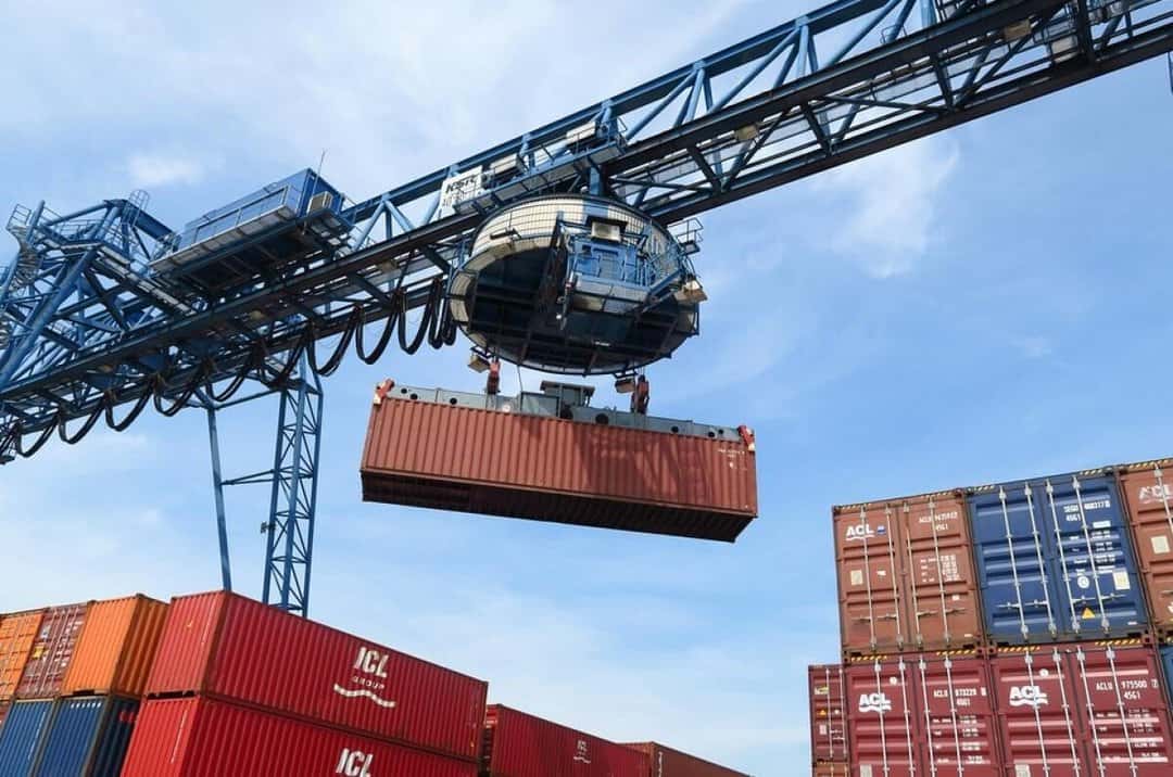 container plin cu zeci de mii de prezervative contrafăcute confiscat în portul constanța