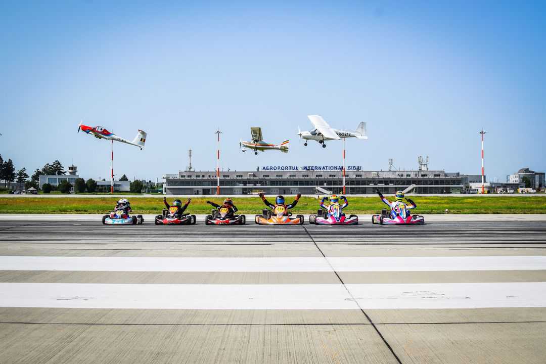 foto: acțiune inedită - karting pe aeroportul din sibiu