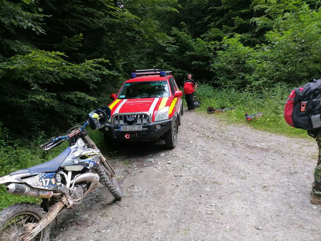 intervenție a salvamontiștilor în munții făgăraș - două turiste au suferit un atac de panică