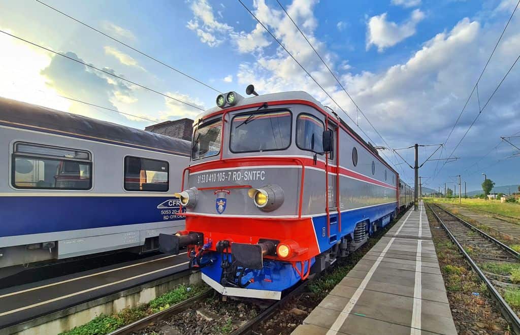canicula nu a afectat circulația trenurilor de pe ruta sibiu - mediaș