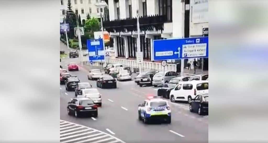 video: slalom printre mașini ca să scape de poliție - șofer sibian amendat cu 3.000 lei și lăsat fără permis