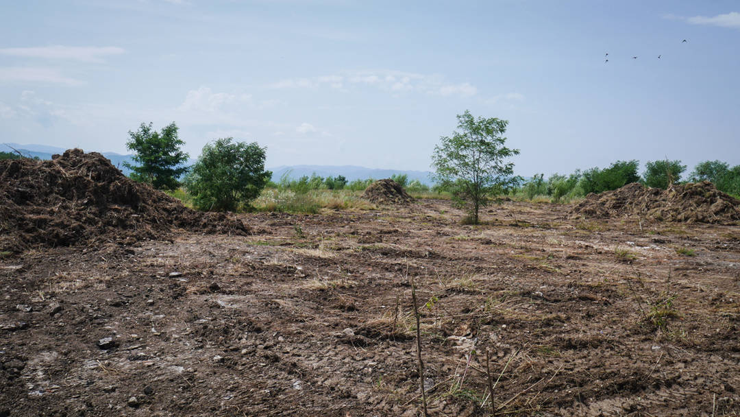 foto video au început lucrările la viitorul parc din zona tilișca. se organizează șantierul