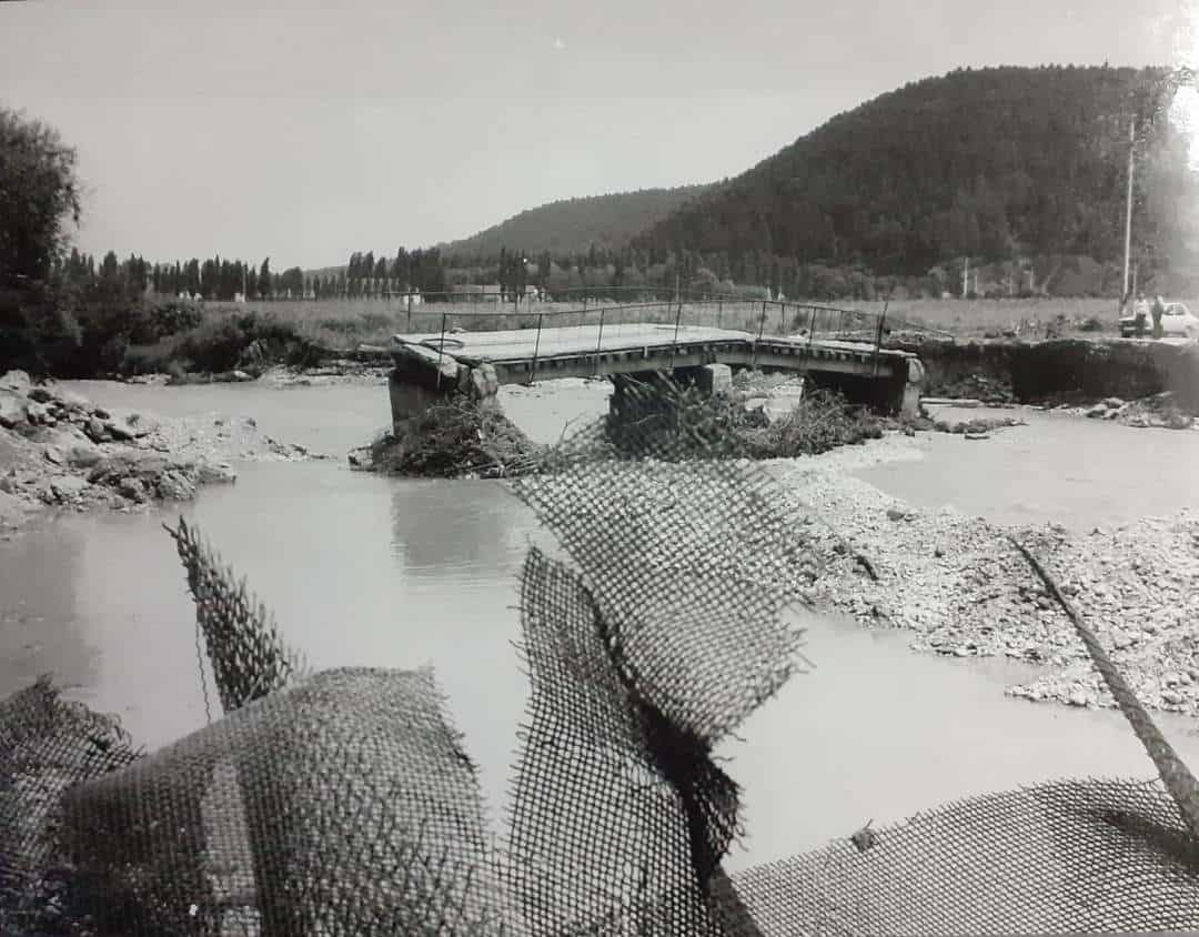 imaginile inundațiilor catastrofale din iulie 1975 - zeci de persoane au murit și au dispărut atunci din sibiu și alte 7 județe