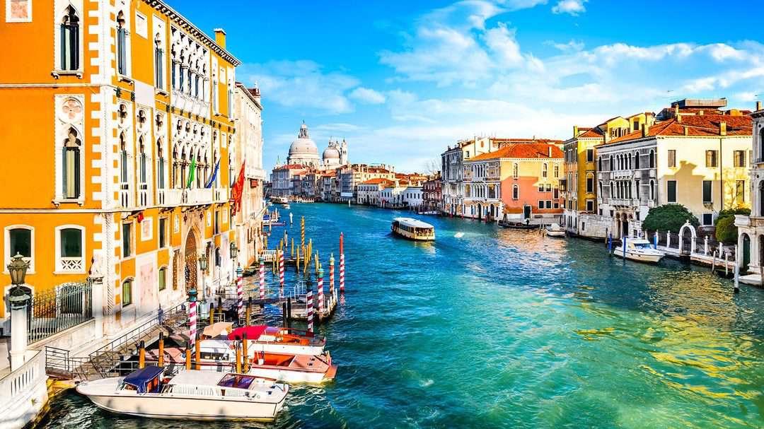 sibiu, legătură directă cu cele mai dorite destinații turistice - zboruri directe la veneția cu 9,99 euro