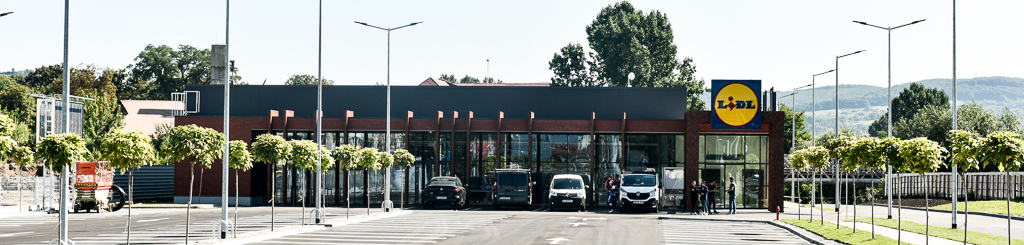 foto: magazinul lidl de pe rusciorului, aproape gata - este construit după un nou concept
