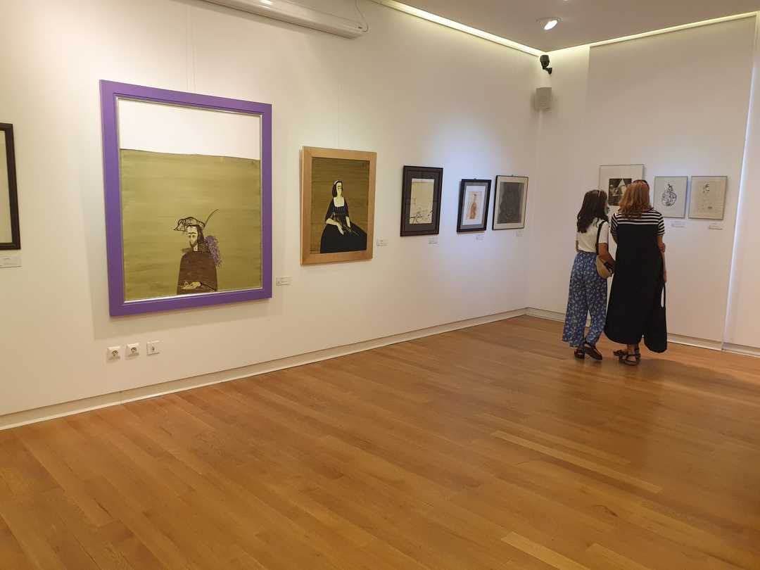 video expoziţia life & art la casa albastră preambul la prima galerie privata de artă din sibiu