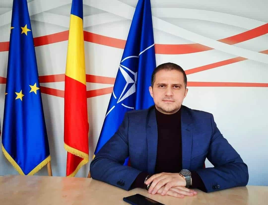 bogdan trif: "românii luptă să supraviețuiască. peneliștii și useriștii se bat pe ciolan"