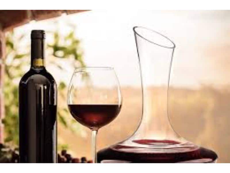 consumul de vin nu constituie un factor de risc - parlamentul european elimină referirile la cancer de pe etichete