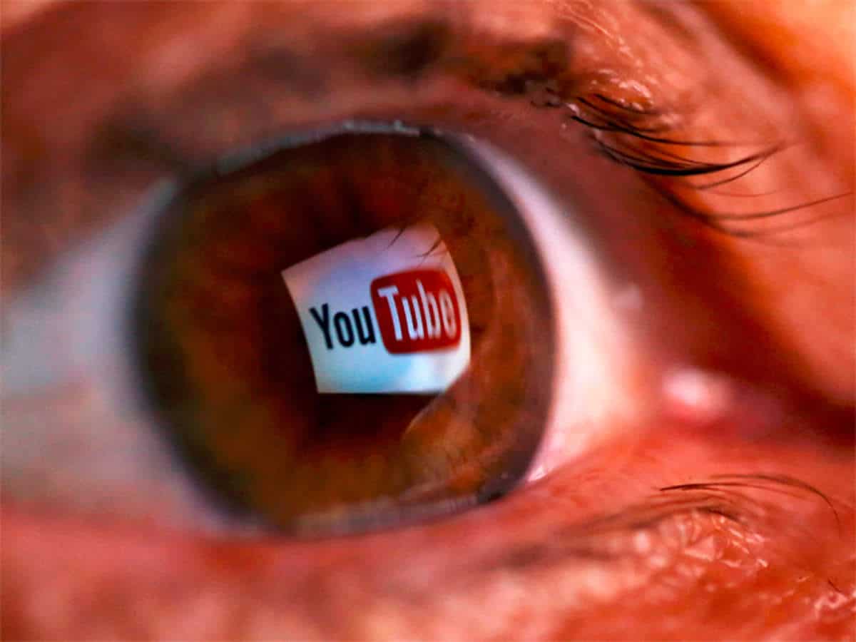 youtube va șterge toate videoclipurile care critică orice tip de vaccin