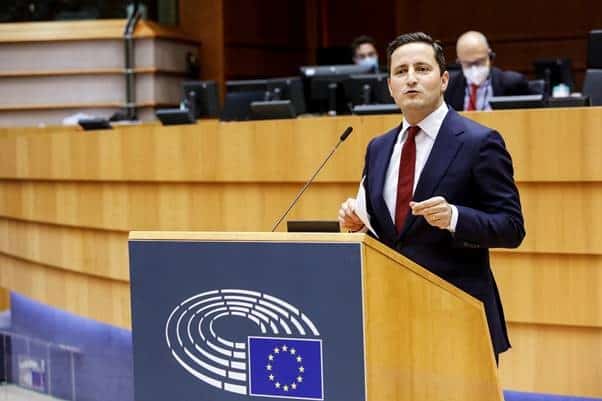 sibianul nicu ștefănuță în top 10 cei mai influenţi eurodeputaţi în domeniul politicii de sănătate