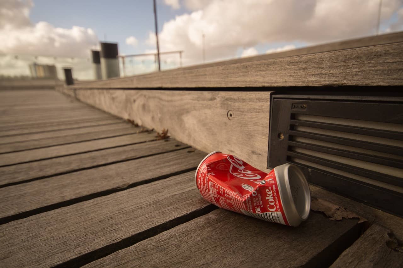 coca-cola, pepsico, unilever și nestlé, companiile care au poluat cel mai mult planeta cu plastic