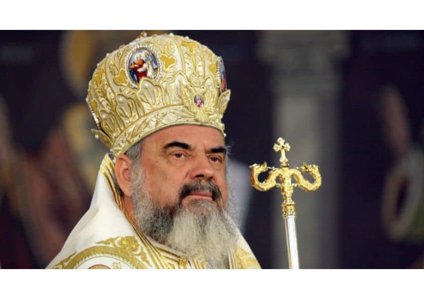 patriarhul daniel, despre războiul din ucraina: "să ne rugăm pentru pacea între popoare. rusia a intrat peste un stat independent"
