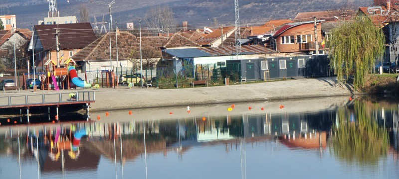 foto lucrările de la lacul lui binder, finalizate - liber la plajă și schi nautic, de vara viitoare