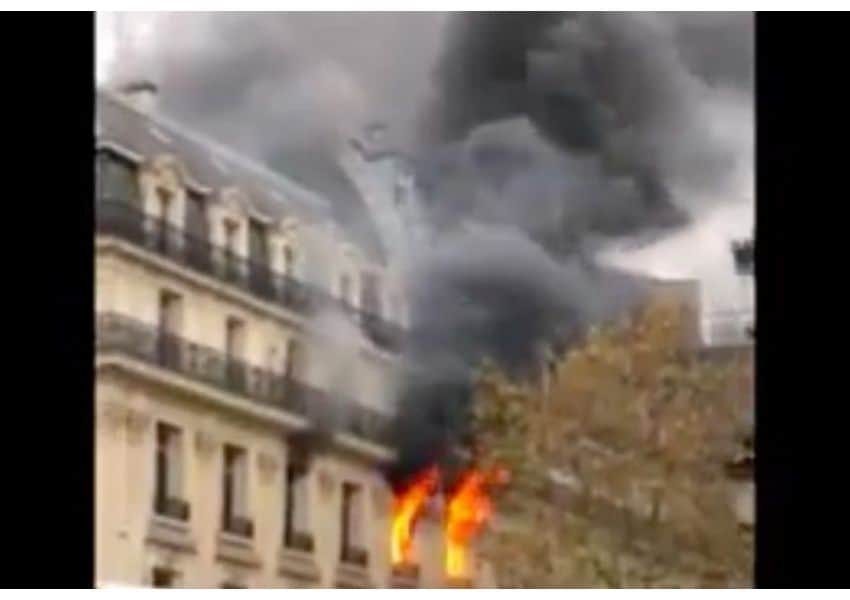 video - incendiu de proporții în centrul parisului, aproape de opera garnier