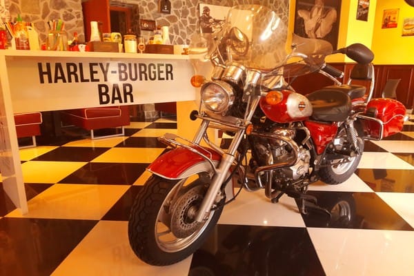 americanii de la harley-davidson au dat în judecată două restaurante din sibiu - se folosesc de numele celebrelor motociclete in denumirea lor