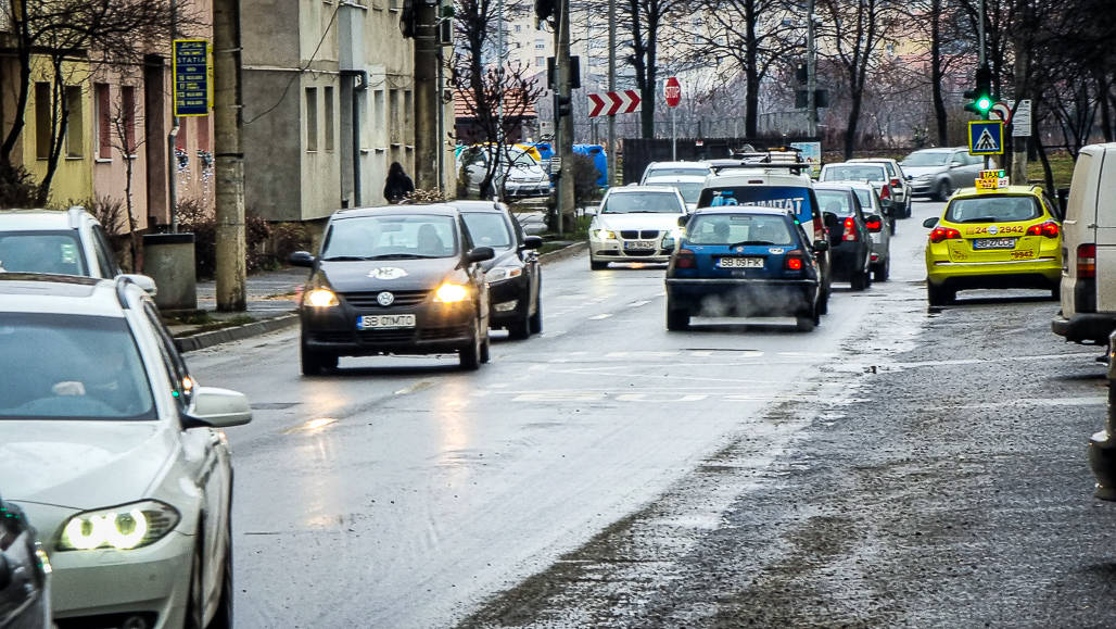 video evitați strada maramureșului - reparații urgente la final de an