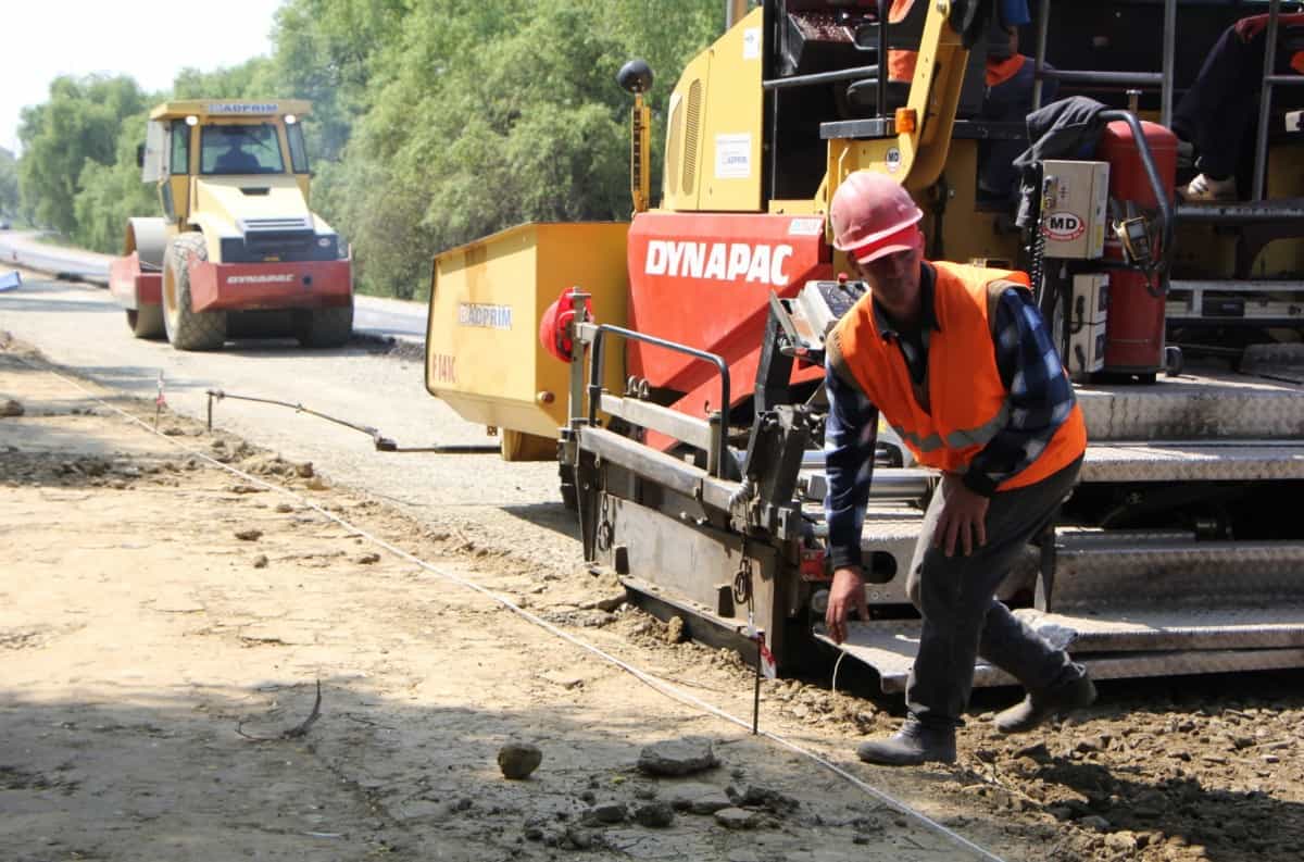 drumarii fac scandal - "nu putem repara drumurile în ritmul în care le distrug transportatorii"