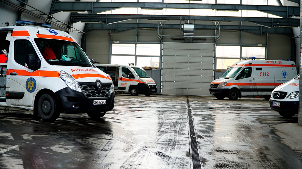 video foto situație dramatică la sibiu –ambulanțele nu mai fac față solicitărilor - ”am chemat angajații din concediu”