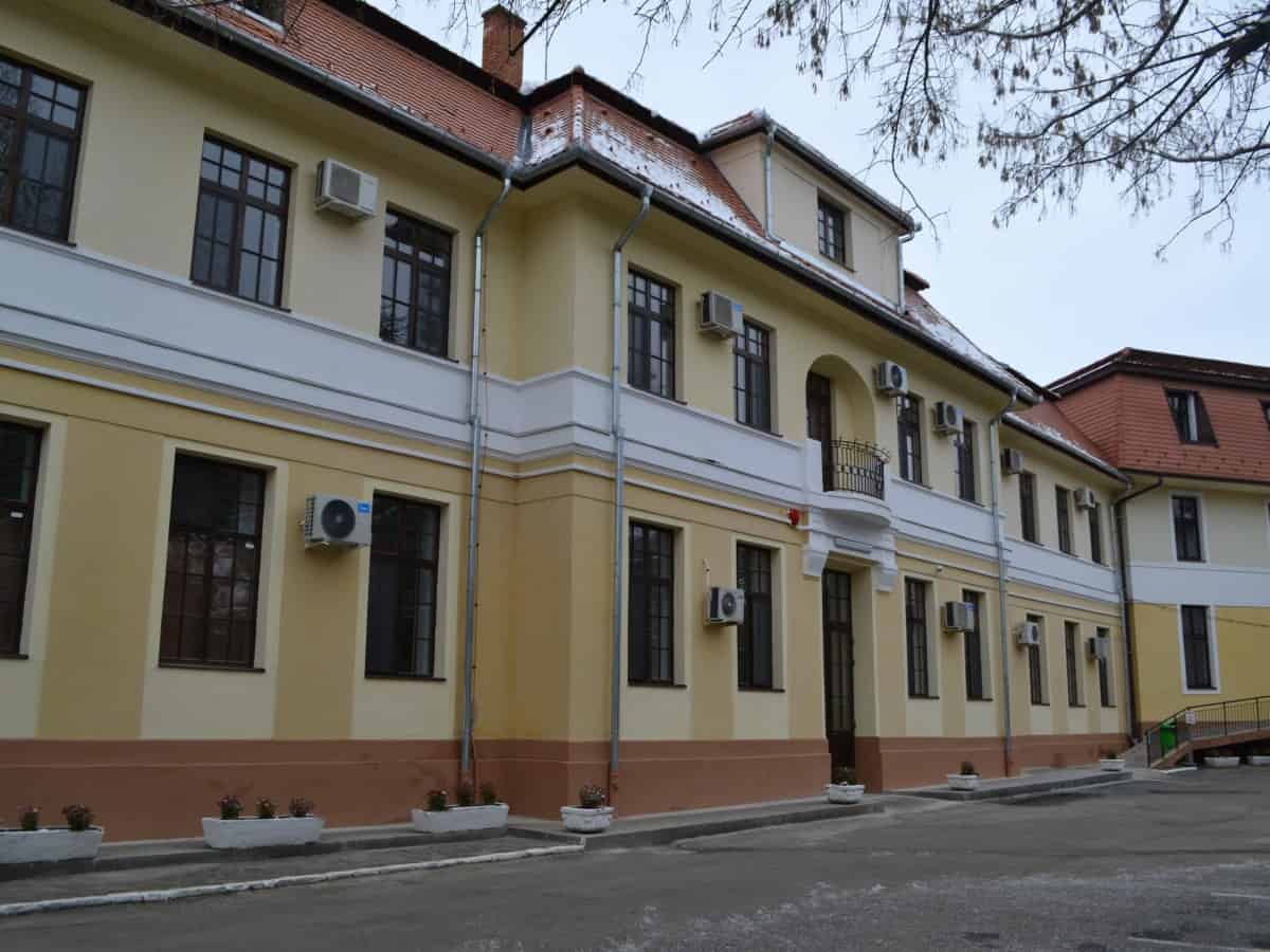 foto se deschide centrul de evaluare şi tratament covid de la spitalul de pneumoftiziologie sibiu