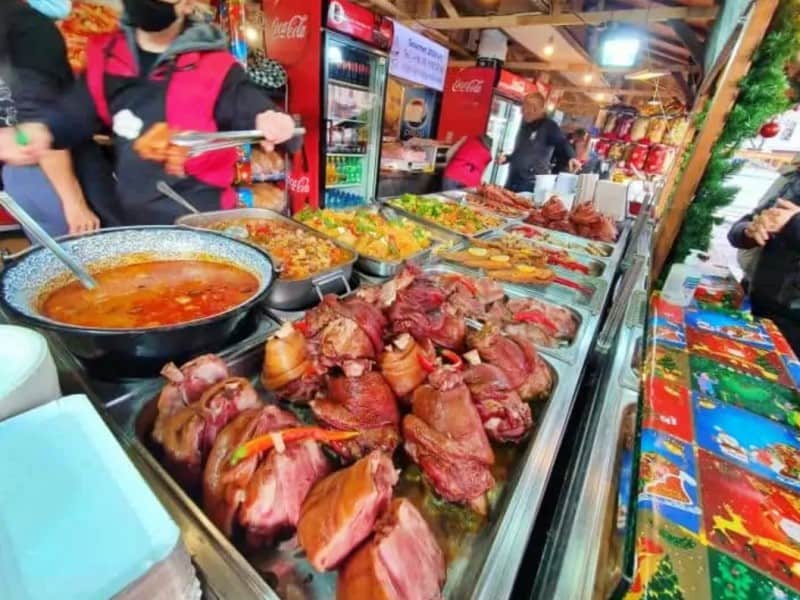 comercianții de la târgul de crăciun din sibiu, amendați cu 30.000 lei - sancțiuni de 200.000 lei la restaurante și pizzerii