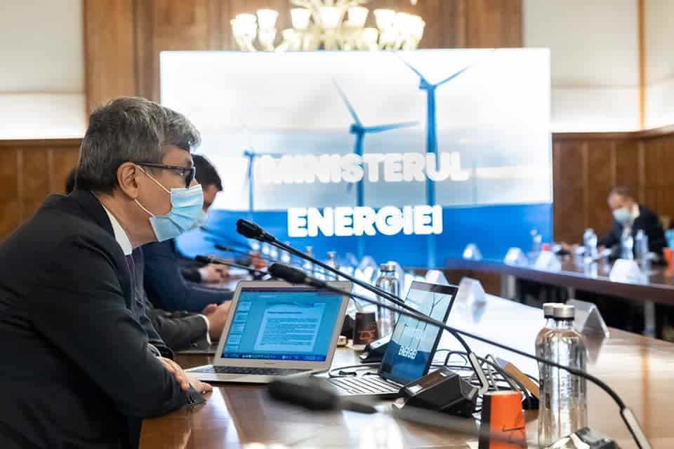 ministrul energiei: "furnizorii care nu au emis facturile de energie în acord cu plafonarea şi compensarea sunt obligaţi să o facă"