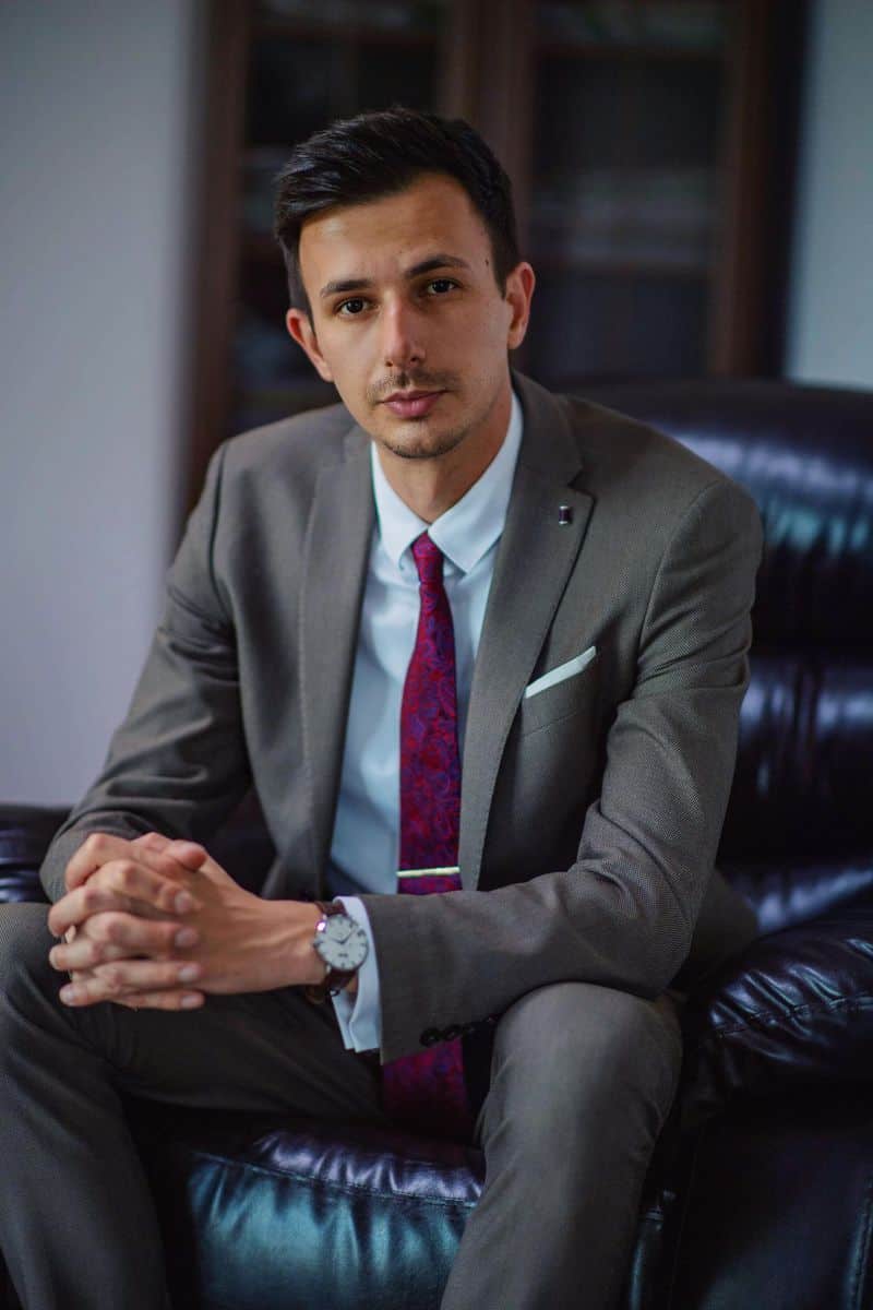 „suits” de sibiu – noua generație de avocați de business în luptă cu vechile mentalități