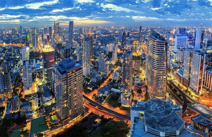 capitala thailandei îşi schimbă numele - totuşi denumirea bangkok va fi recunoscută în continuare