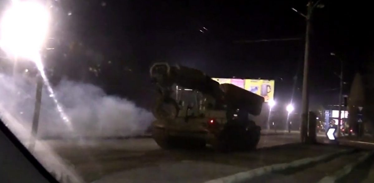 video tancurile rusești au intrat în regiunile separatiste din ucraina