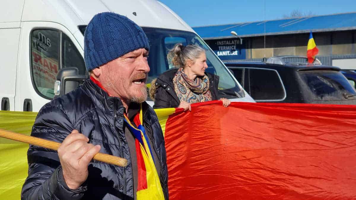 video: convoiul libertății a ajuns la sibiu - „facem flashmob la magazinul dumbrava”