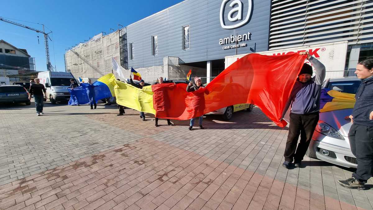 video: convoiul libertății a ajuns la sibiu - „facem flashmob la magazinul dumbrava”