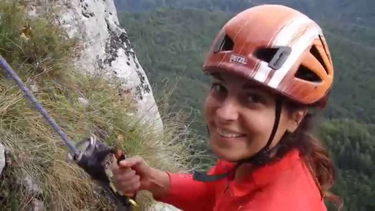 video trupul alpinistei care a murit acum trei săptămâni în bucegi a fost recuperat