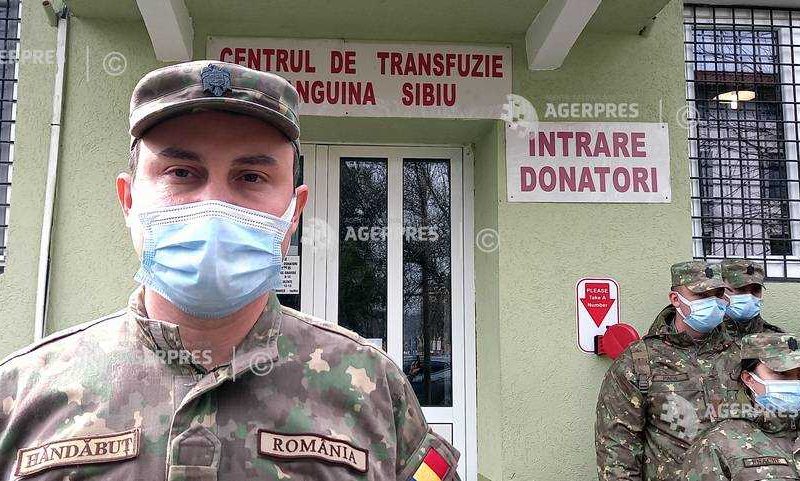 video - un militar muzician de la sibiu, aplaudat la untold, donează sânge pentru răniții din ucraina