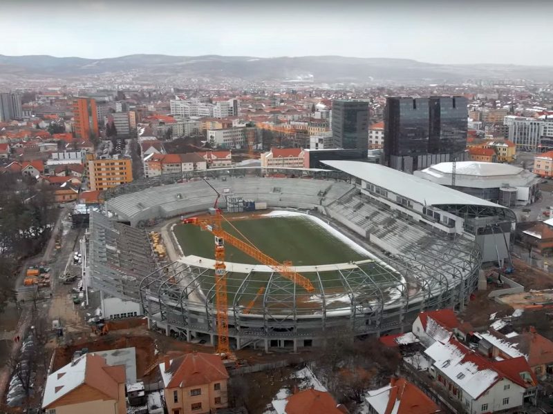 video – foto stadionul municipal prinde contur – arena de cinci stele a sibiului arată spectaculos