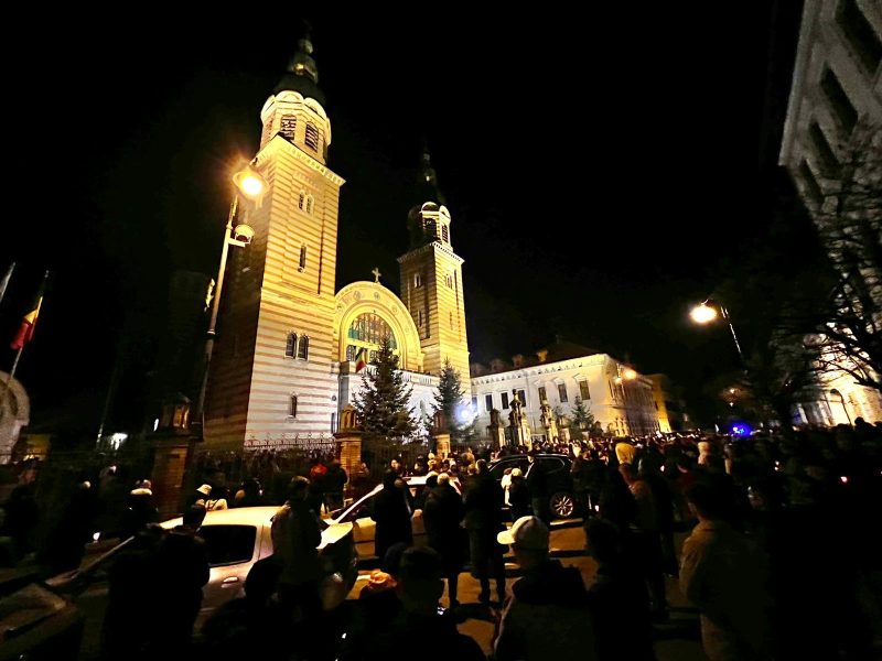 hristos a înviat - învierea la catedrala mitropolitană sibiu - foto și video