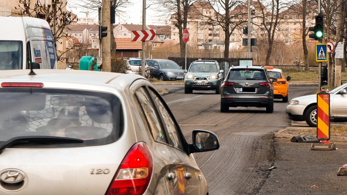 VIDEO: Trafic îngreunat pe strada Maramureșului - Au început lucrările la carosabil