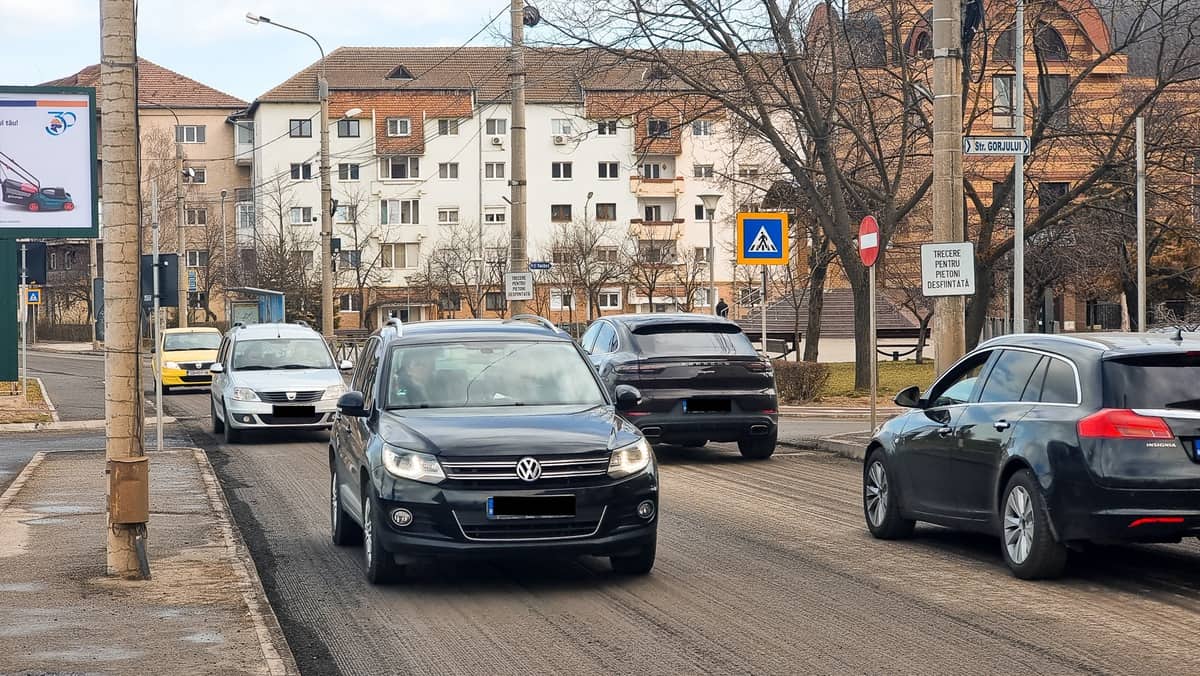 VIDEO: Trafic îngreunat pe strada Maramureșului - Au început lucrările la carosabil