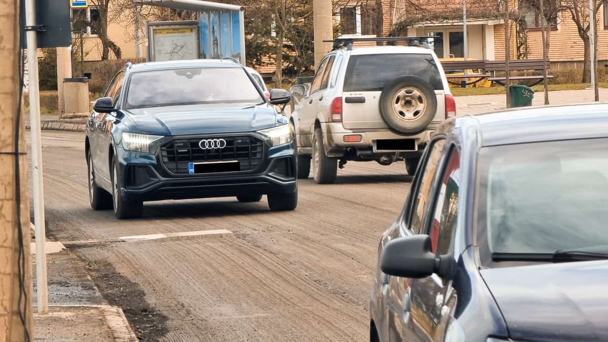 VIDEO: Trafic îngreunat pe strada Maramureșului - Au început lucrările la carosabil