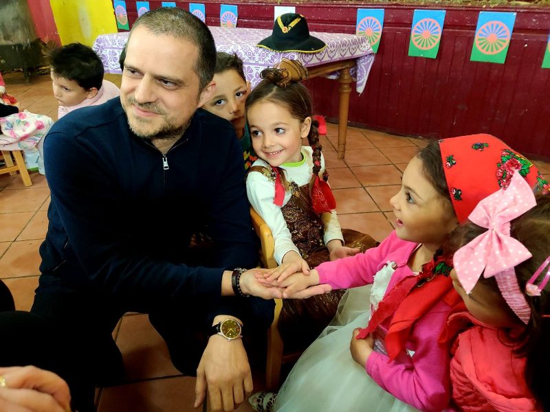 bogdan trif, psd sibiu - ”ziua internațională a romilor. șansă la educație pentru toți copiii”