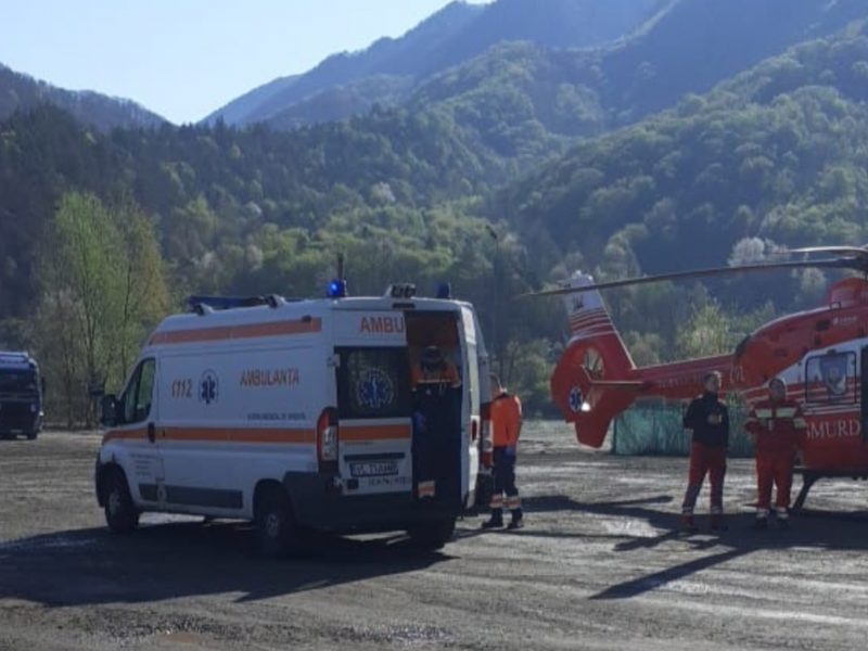 accident pe valea oltului la brezoi - trei persoane rănite