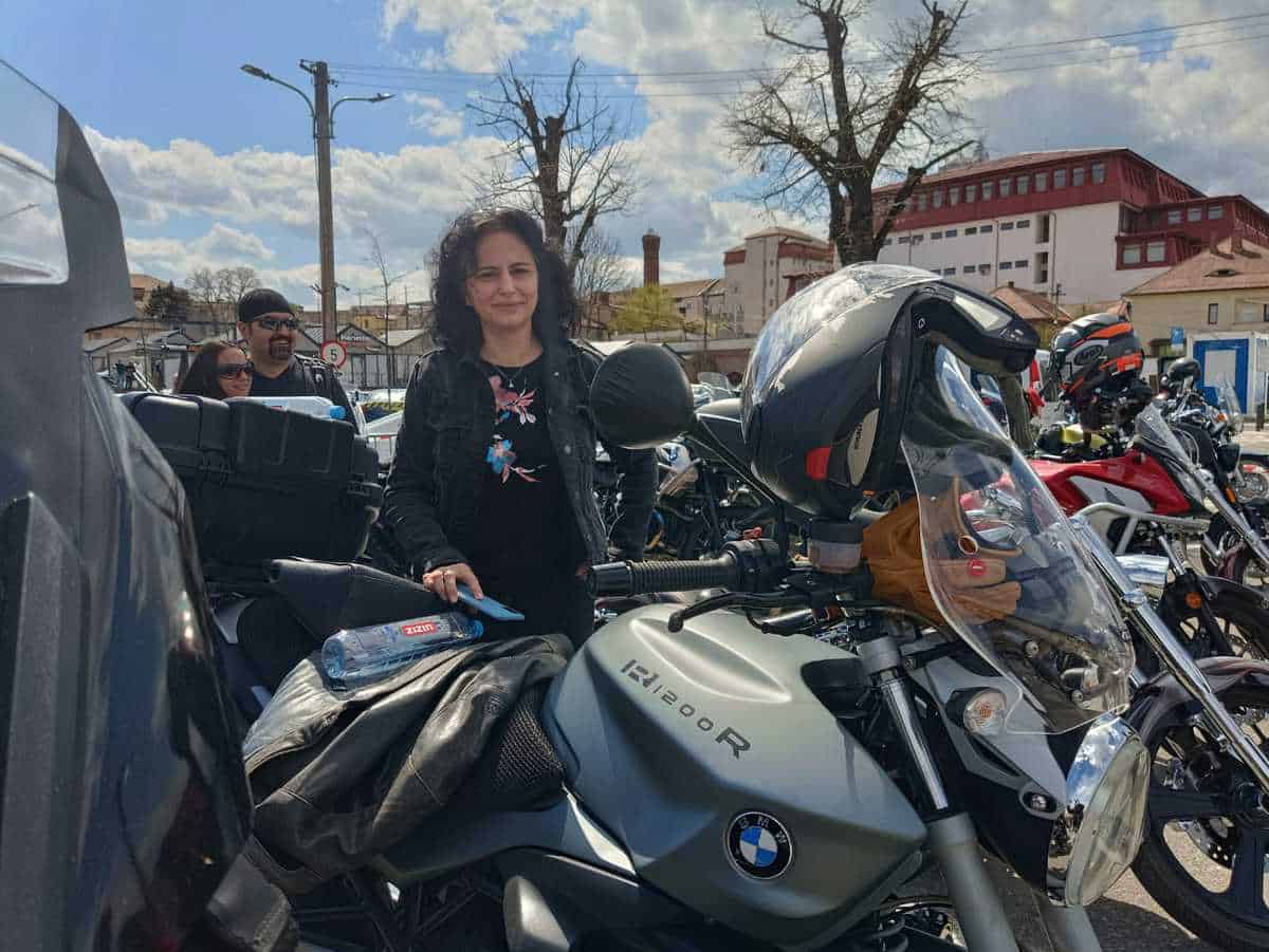 Sute de motocicliști au dat start sezonului moto la Sibiu - Marș prin oraș și activități de prevenire a accidentelor