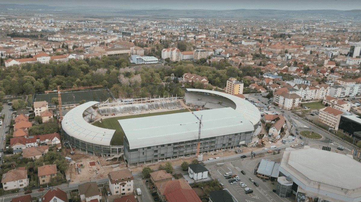 video foto imagini noi cu stadionul municipal - tribuna oficială și peluzele sunt gata - știm când se inaugurează arena!