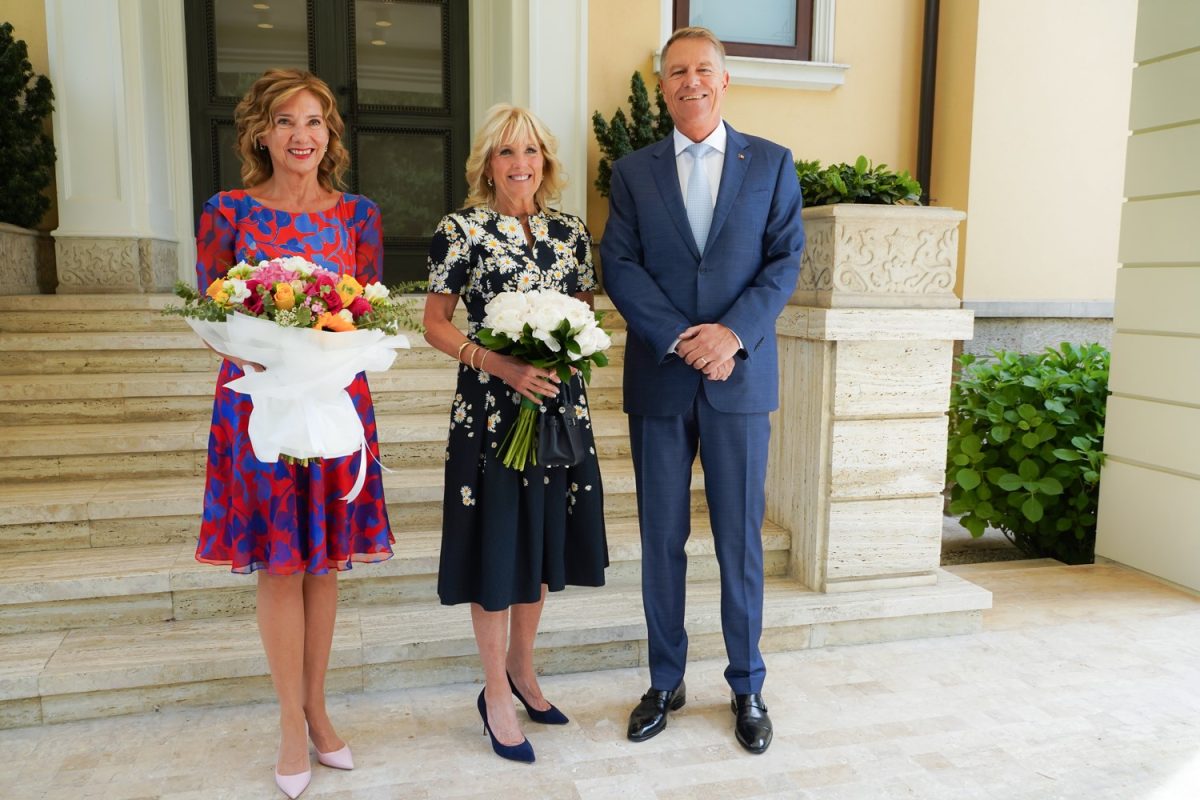 Carmen și Klaus Iohannis s-au întâlnit sâmbătă la București cu Jill Biden