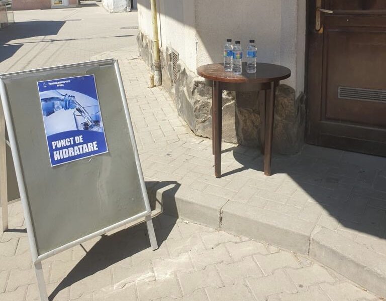 primăria municipiului mediaș a dat în folosință patru puncte de hidratare pe timp de caniculă în oraș