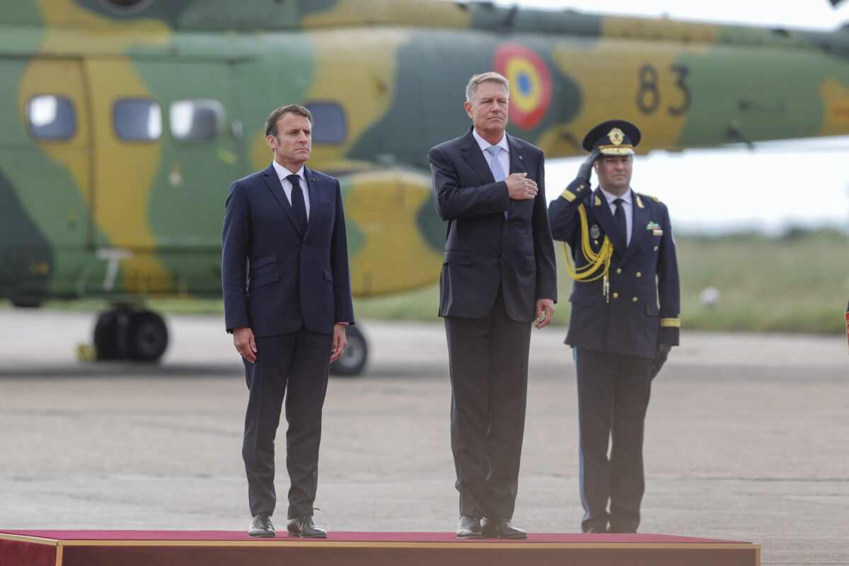 iohannis, după întâlnirea cu macron - ”împreună suntem mai puternici”