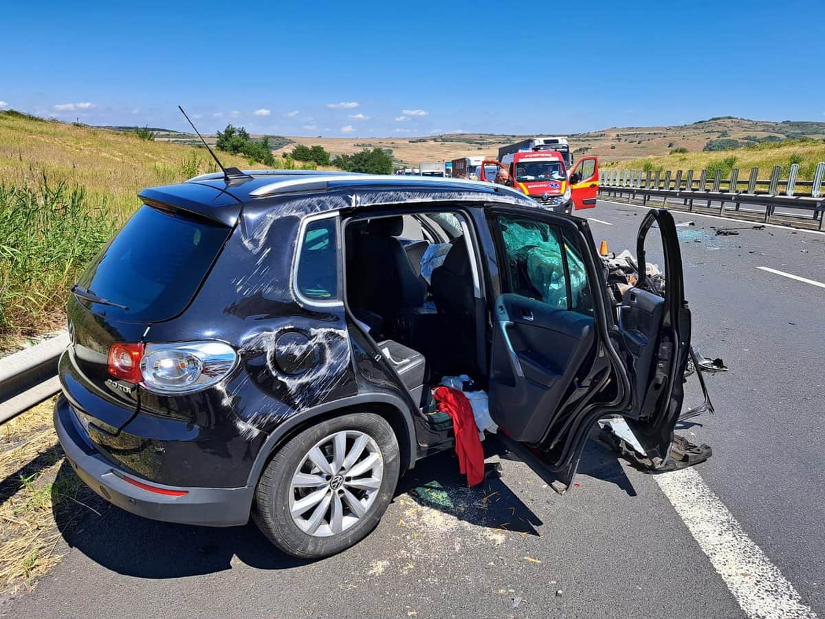 update foto: accident pe autostrada a1 între cunța și săliște - cinci persoane rănite